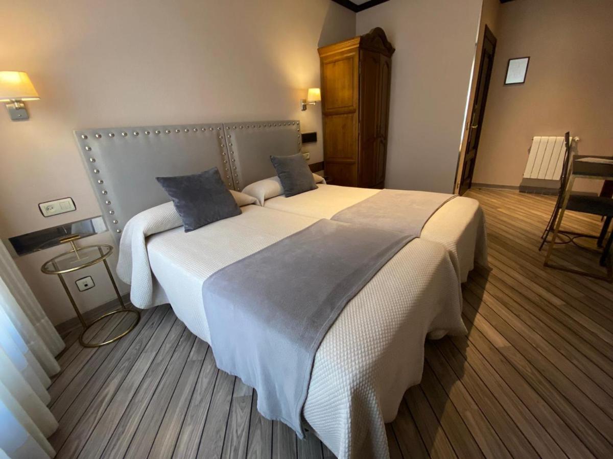 Hotel Los Molinos يانس المظهر الخارجي الصورة