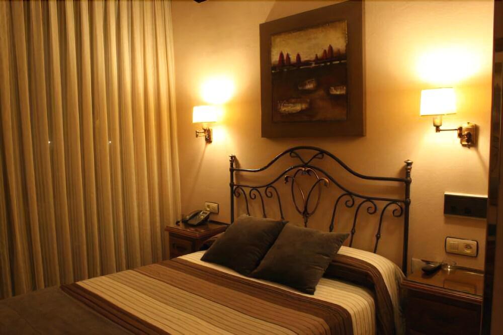 Hotel Los Molinos يانس المظهر الخارجي الصورة